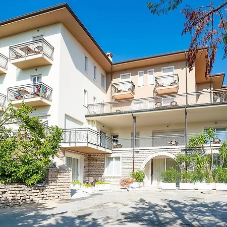Aparthotel Residenza Panorama 3*