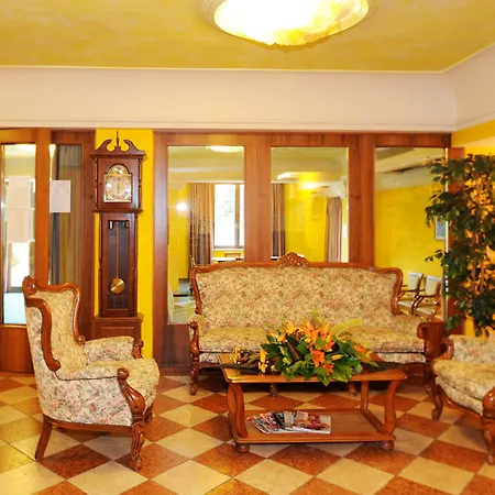 Residenza Panorama Costermano